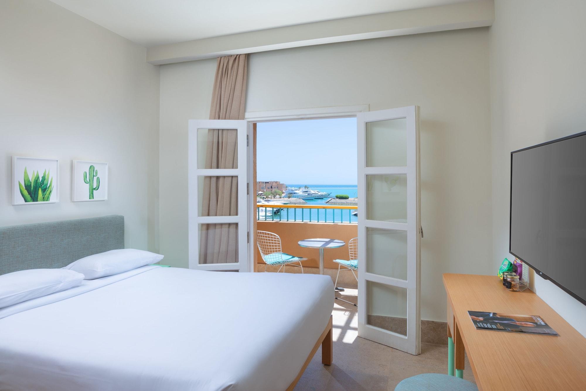 Captain'S Inn Hotel 후르가다 외부 사진