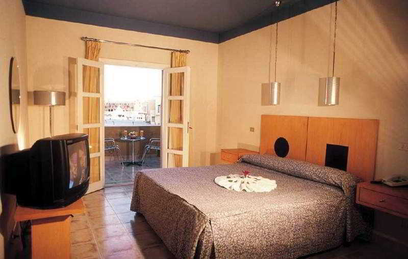Captain'S Inn Hotel 후르가다 외부 사진